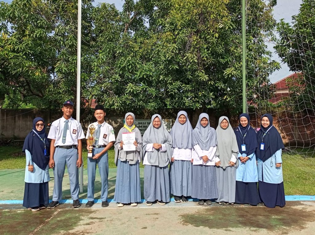 PMR SMK Informatika Al-Irsyad Al-Islamiyyah Kota Cirebon Raih Juara 3 EADP Tingkat Wira whatsapp image 2025 11 17 at 09.19.41