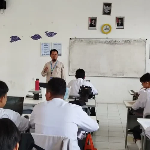 SMK Informatika Al-Irsyad Al-Islamiyyah Gelar Sosialisasi G7KAIH dan Jumat Bersih